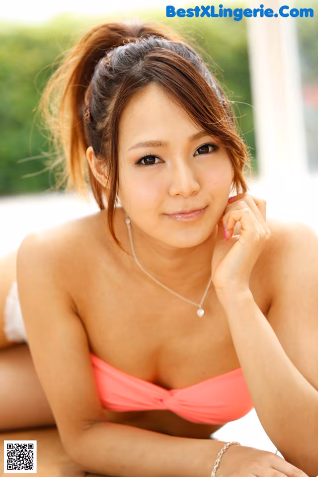 Yukina Momota - Smile Slave Training